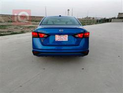 نيسان ألتيما